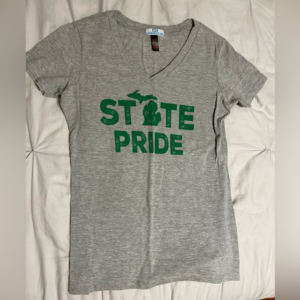 LIVNFRESH | state pride t-shirt- featuring the Michigan mitten as the letter ‘a’